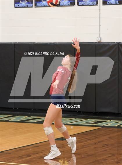 Thumbnail 1 in Paetow vs Tompkins photogallery.