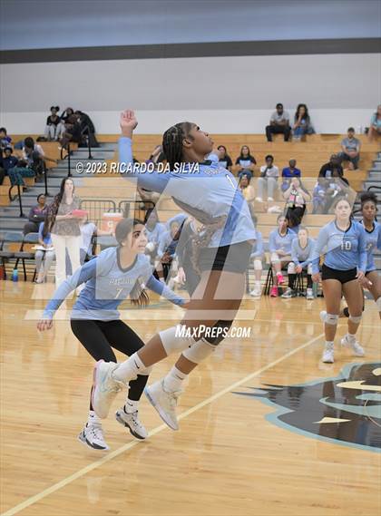 Thumbnail 3 in Paetow vs Tompkins photogallery.
