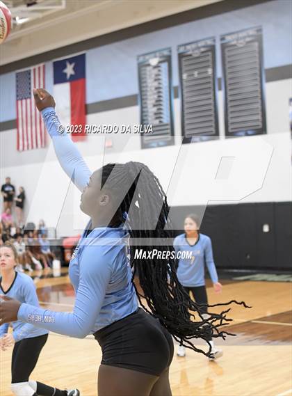 Thumbnail 1 in Paetow vs Tompkins photogallery.