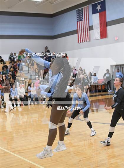 Thumbnail 2 in Paetow vs Tompkins photogallery.