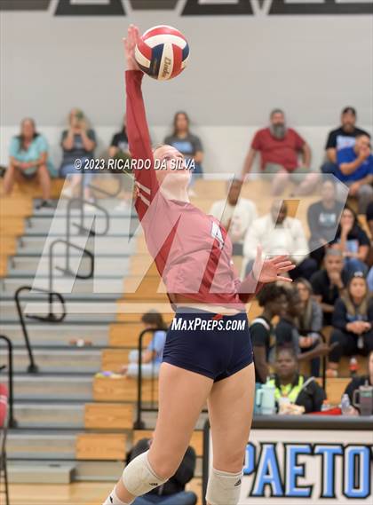 Thumbnail 2 in Paetow vs Tompkins photogallery.