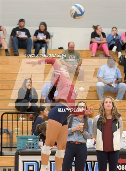 Thumbnail 3 in Paetow vs Tompkins photogallery.