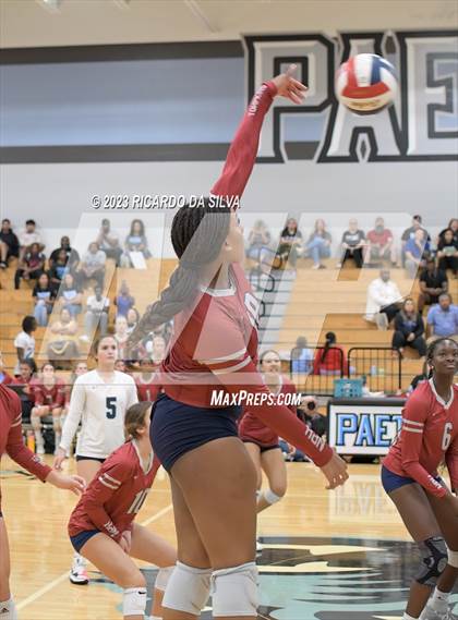 Thumbnail 2 in Paetow vs Tompkins photogallery.