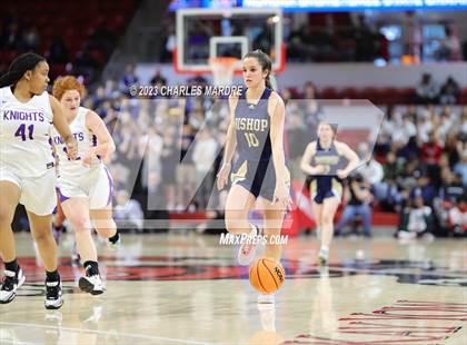 Thumbnail 1 in Chatham Charter vs. Bishop McGuinness (NCHSAA 1A Final) photogallery.