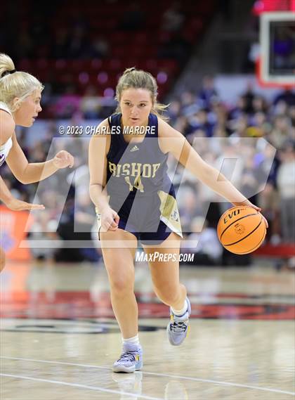 Thumbnail 2 in Chatham Charter vs. Bishop McGuinness (NCHSAA 1A Final) photogallery.