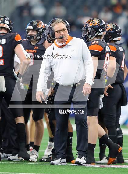 Thumbnail 3 in Aledo vs. Crosby (UIL 5A Division 2 Final) photogallery.