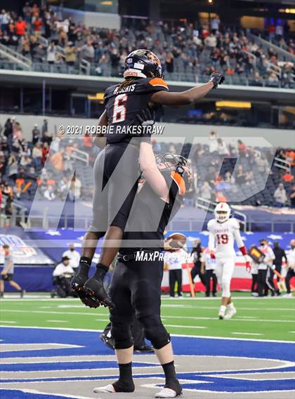 Thumbnail 2 in Aledo vs. Crosby (UIL 5A Division 2 Final) photogallery.