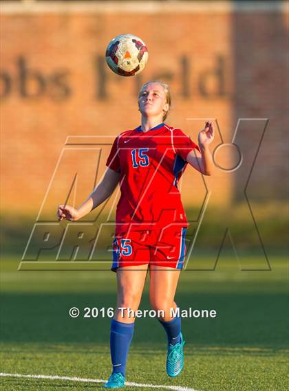 Thumbnail 1 in Bartlett vs Hutchison photogallery.