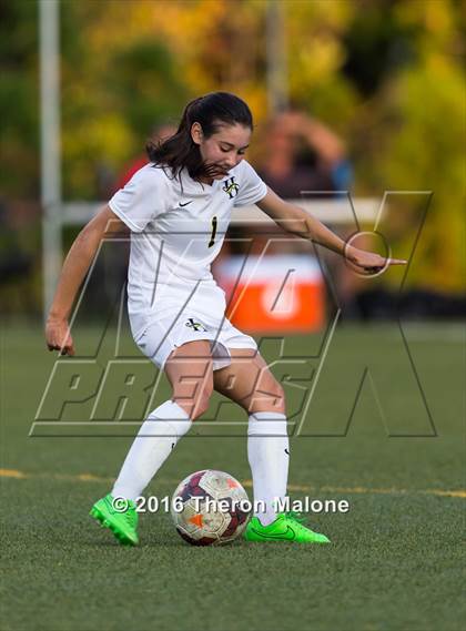 Thumbnail 2 in Bartlett vs Hutchison photogallery.