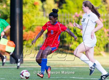 Thumbnail 1 in Bartlett vs Hutchison photogallery.