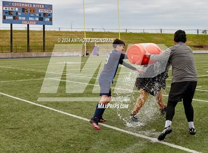Thumbnail 2 in Esparto vs. Millennium (CIF SJS D6 Final) photogallery.