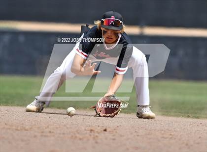 Thumbnail 1 in Foothill @ Ayala photogallery.