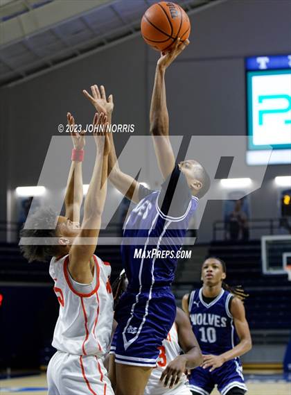 Thumbnail 1 in Michigan City vs. Fort Wayne North Side (PSM Holiday Shootout) photogallery.