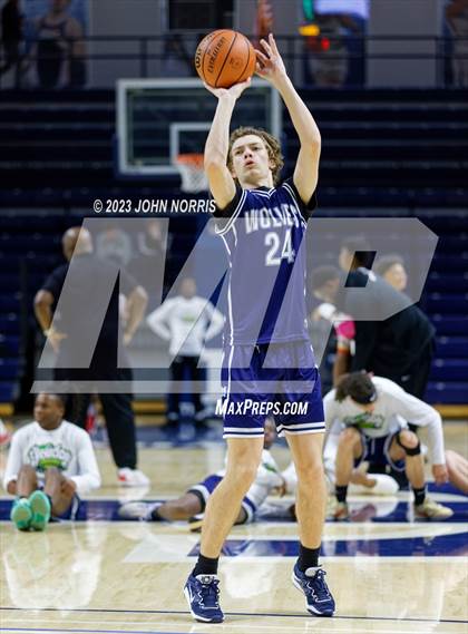 Thumbnail 3 in Michigan City vs. Fort Wayne North Side (PSM Holiday Shootout) photogallery.