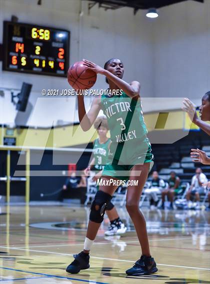 Thumbnail 1 in Victor Valley @ Hesperia (CIF SS 3AA 1st Round Playoff) photogallery.