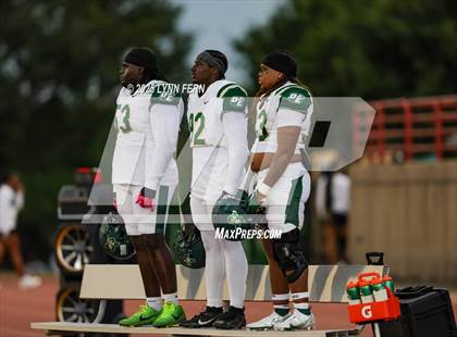 Thumbnail 3 in DeSoto @ Duncanville photogallery.