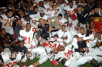 Thumbnail 1 in Dominguez vs Notre Dame (D3 Section Final) photogallery.