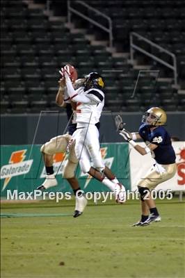Thumbnail 1 in Dominguez vs Notre Dame (D3 Section Final) photogallery.