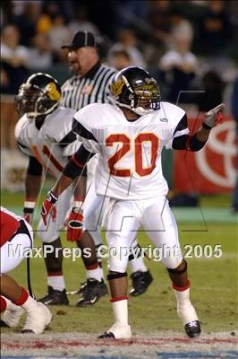 Thumbnail 2 in Dominguez vs Notre Dame (D3 Section Final) photogallery.