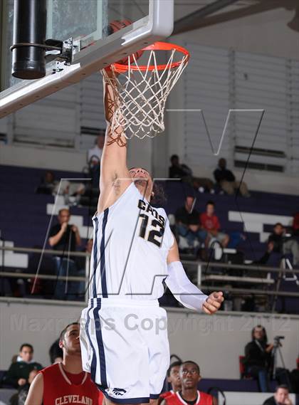 Thumbnail 3 in Cleveland vs. West Ranch (St. Hope Elite Hoops Classic) photogallery.