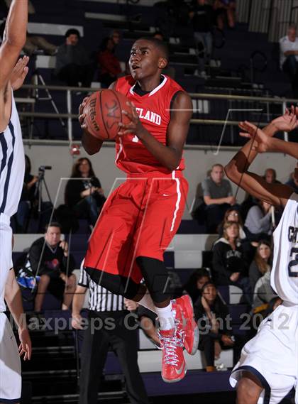 Thumbnail 2 in Cleveland vs. West Ranch (St. Hope Elite Hoops Classic) photogallery.