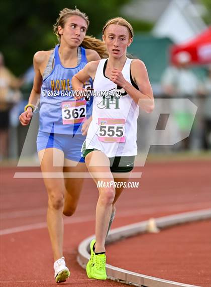 Thumbnail 1 in IHSAA Finals (3200 Meter)  photogallery.