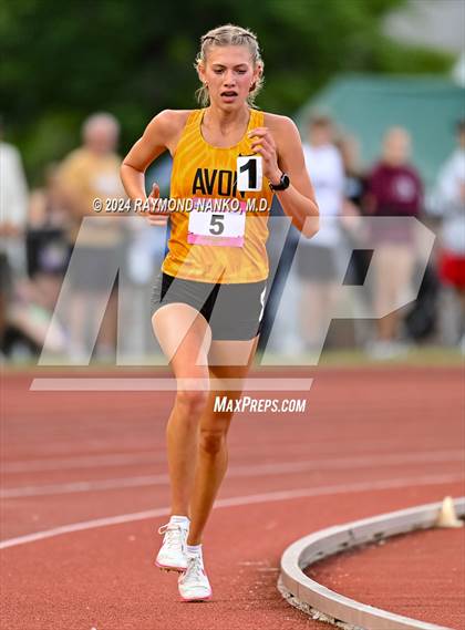 Thumbnail 1 in IHSAA Finals (3200 Meter)  photogallery.