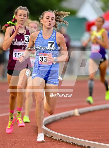 Thumbnail 2 in IHSAA Finals (3200 Meter)  photogallery.