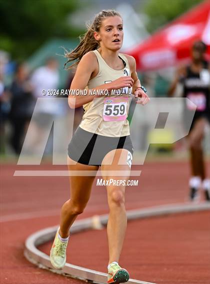 Thumbnail 3 in IHSAA Finals (3200 Meter)  photogallery.