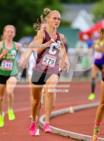 Thumbnail 3 in IHSAA Finals (3200 Meter)  photogallery.