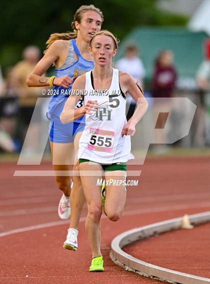 Thumbnail 1 in IHSAA Finals (3200 Meter)  photogallery.