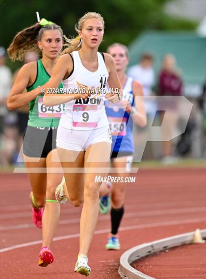 Thumbnail 3 in IHSAA Finals (3200 Meter)  photogallery.
