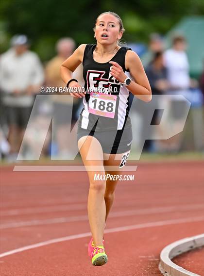 Thumbnail 2 in IHSAA Finals (3200 Meter)  photogallery.