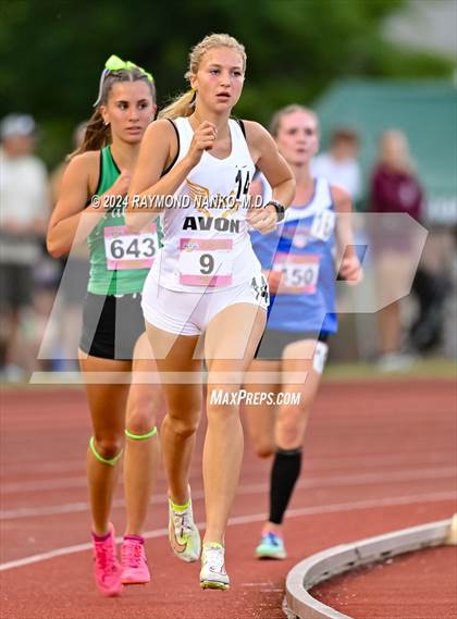 Thumbnail 2 in IHSAA Finals (3200 Meter)  photogallery.