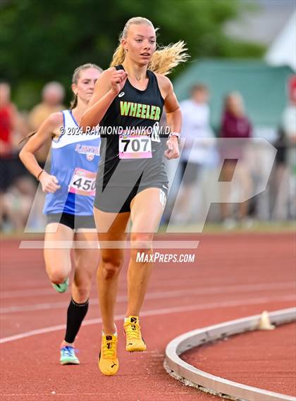 Thumbnail 3 in IHSAA Finals (3200 Meter)  photogallery.
