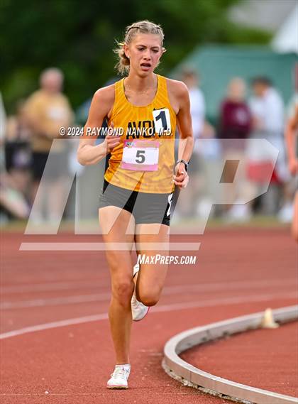 Thumbnail 1 in IHSAA Finals (3200 Meter)  photogallery.