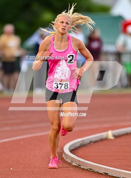Thumbnail 2 in IHSAA Finals (3200 Meter)  photogallery.