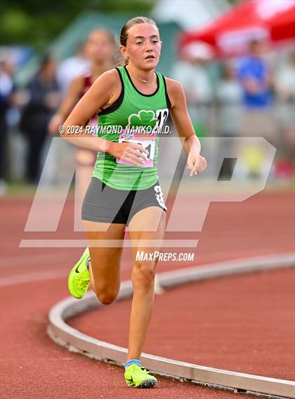 Thumbnail 2 in IHSAA Finals (3200 Meter)  photogallery.
