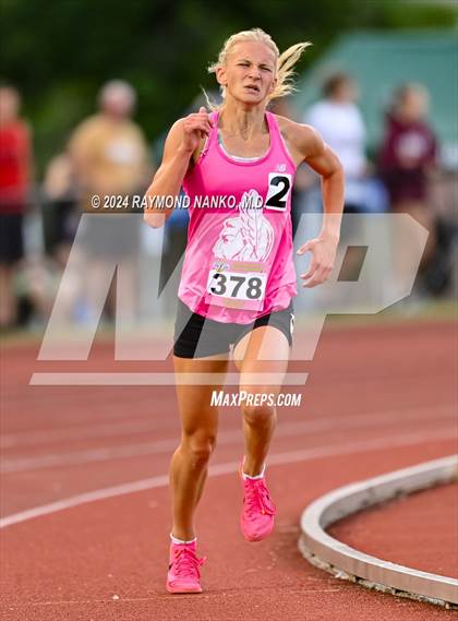 Thumbnail 2 in IHSAA Finals (3200 Meter)  photogallery.