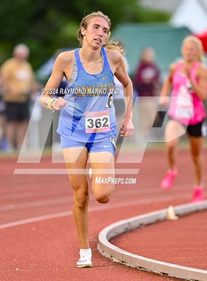 Thumbnail 1 in IHSAA Finals (3200 Meter)  photogallery.