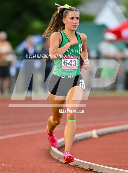Thumbnail 1 in IHSAA Finals (3200 Meter)  photogallery.