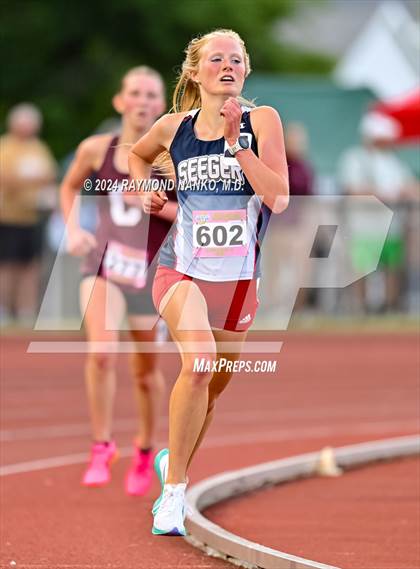 Thumbnail 1 in IHSAA Finals (3200 Meter)  photogallery.