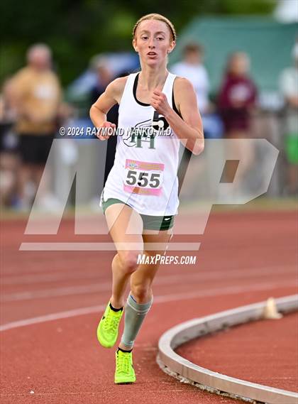Thumbnail 1 in IHSAA Finals (3200 Meter)  photogallery.
