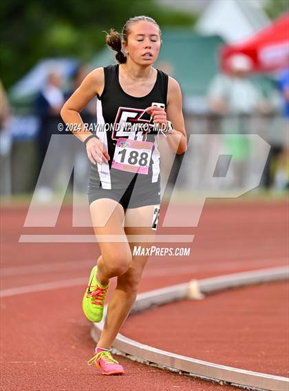 Thumbnail 2 in IHSAA Finals (3200 Meter)  photogallery.