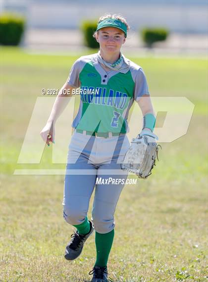 Thumbnail 2 in Highland @ Gardena (CIF Southern Regional D4 Semifinal) photogallery.