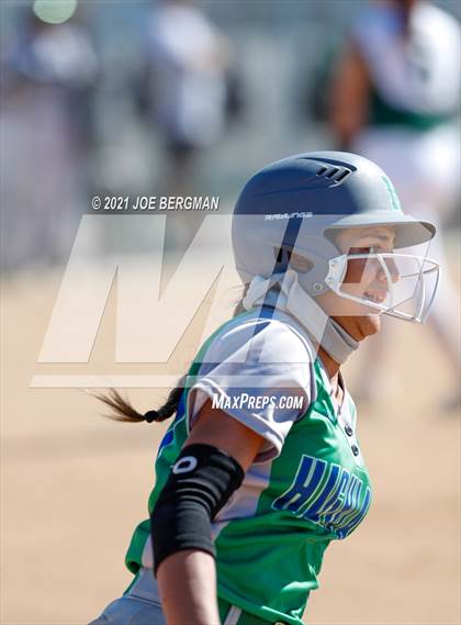 Thumbnail 3 in Highland @ Gardena (CIF Southern Regional D4 Semifinal) photogallery.