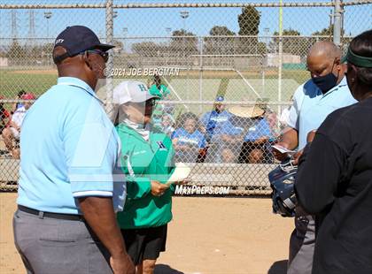 Thumbnail 1 in Highland @ Gardena (CIF Southern Regional D4 Semifinal) photogallery.