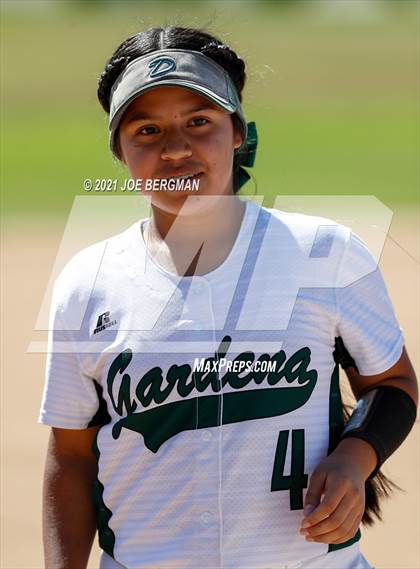 Thumbnail 1 in Highland @ Gardena (CIF Southern Regional D4 Semifinal) photogallery.