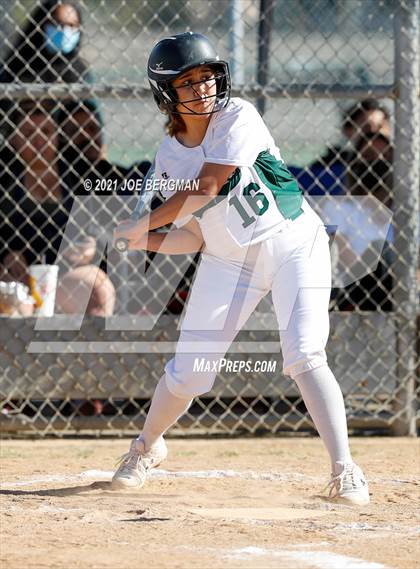 Thumbnail 2 in Highland @ Gardena (CIF Southern Regional D4 Semifinal) photogallery.