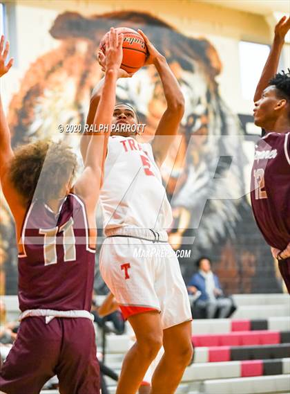 Thumbnail 1 in Fort Bend Travis vs. Fort Bend Kempner photogallery.